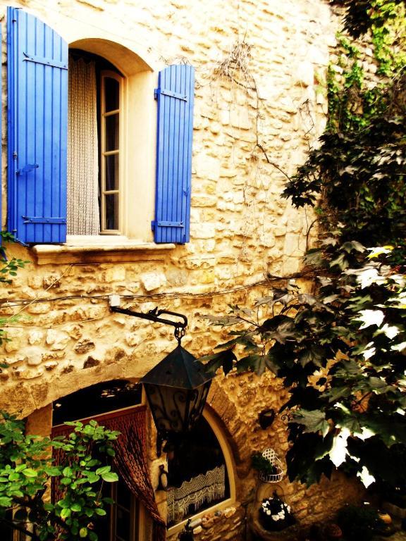 La Maison Aux Volets Bleus Bed & Breakfast Venasque Luaran gambar